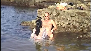 Brown Girl From Germany Got Cum All Over Her Pussy in Pool Sextape