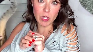 Leann amateur beautiful brunette with big boobs