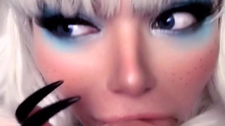 Lexxi's Favorite Fan