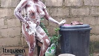 Nigerian Girl ITX_Kwin Squirting Solo with Big Clit and Facial