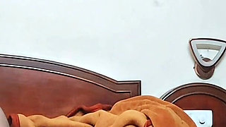 Indian Desi MILF Bhabi Going to Hotel as a Girlfriend, Real Indian Stepmom Mom Curvy Woman with Beautiful Ass 3