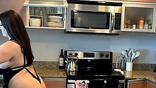 Bts: Live Stream Hanging Out with Dani