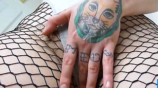 Camel Toe Worship - Amateur Solo Female with Tattoos on Webc