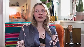 German Amateur Lindsey Cruz Solo Masturbation with Glass Dildo on Kitchen Table