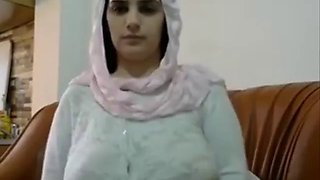 Pakistani Muslim Wife Get Big Tits Massages and Plays with Pussy- xlive.rf.gd