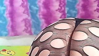 Pretty Chubby Sucking Delicious