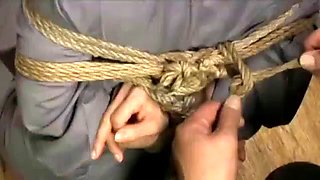 Japanese traditional female prisoner bondage blame 3