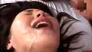 Japanese pregnant milf takes a gangbang bukkake