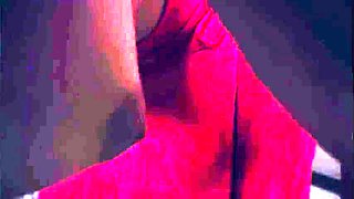 Brunette amateur webcam babe pleases pussy