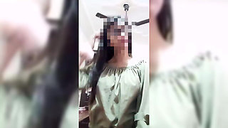Indian Desi Instagram Model Boobs Showing