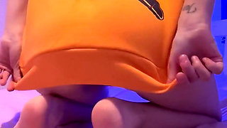 Striptease Sexy Slim Girl