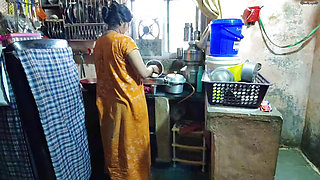 Stepsister hardcore fucking with stepbrother in kitchen in morning