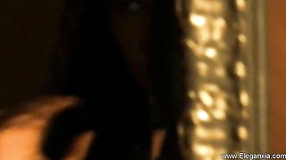 Stunner baby girl at head clip