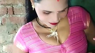 Hot Romantic Sex with Indian Bhabhi in Saree on X videos