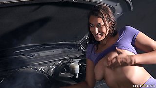 Oiled And Spoiled At The Garage With Scott Nails, Bella Rolland, Taylor Gunner - Brazzers