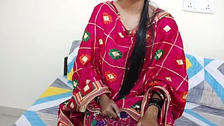 Hindi Sex Story Roleplay - Indian Desi Stepmom Did Not Delay Sex