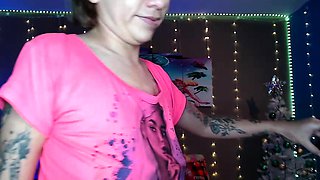 Cute blonde amateur webcam teen masturbating