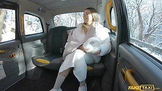 Angelique Lapiedra’s Blonde Lingerie in Taxi Heat