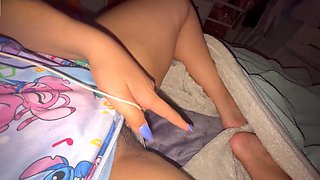 Squealing, multiorgasmica, succionador clitoris