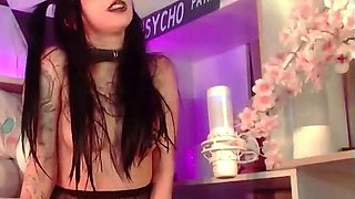 Cute blonde amateur webcam teen masturbating