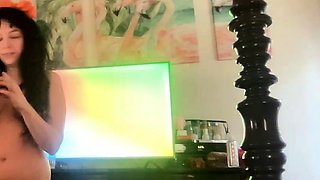 Brunette amateur webcam teen girl stripping