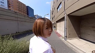 A Runaway Girl with Beautiful Big Breasts, Fucked Right at the Door! Fucked Her so Hard 1/3