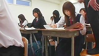 Gokkun School Girls and Family Part 1