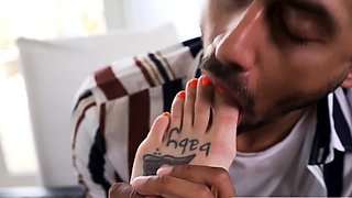 Tattooed Chick Alex Jones Banged After Foot Worshipping