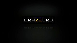 Robbin' And Rubbin' With Bill Bailey, Ella Milano - Brazzers