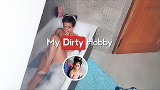 LinaWinter Is Playing With Her Pussy While Enjoying A Hot Steamy Bubbly Bath - MyDirtyHobby