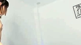 Close up fuck girl in big cock