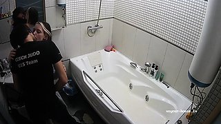 Horny fat arab housewife fingered on amateur hidden cam