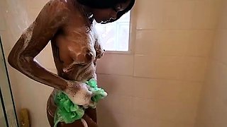 VMVideo - My Hot Ebony Friend Showering After Our Scene
