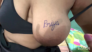 Lesbian Pyaar - Tattoo Wali 🍑