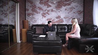 Missa Seduces A Married Man - Bunny Madison And Jayla Diamond