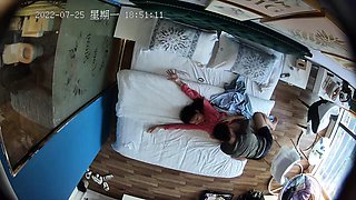 Amateur couple hidden cam