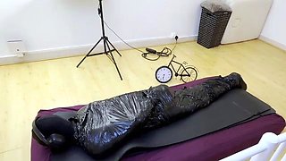 A pair of CFNM femdom busty brunettes sucking cock