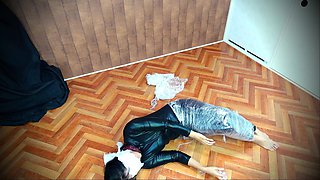 [mummy] Female Agent Escapes From Rap Bondage