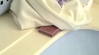 Original Story Takasugikou Immorality Feature Comics, Complete Here! !the Live-action Also Consequences Of The Impact That Has Not Been Drawn In The Ends Of The Two Original Horny Game! ! Oda Mako Kazama Yumi Otonashi - Mako Oda