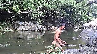 Ass-to-mouth fun in the jungles of South America