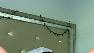 Amateur Webcam Teen Masturbates And Teases