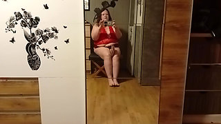 BBW likes to show itself in lingerie