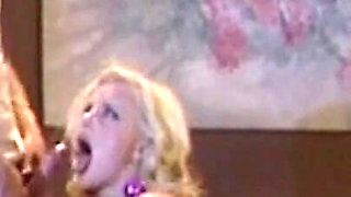 Retro Hot Fuck Me MILF Blondi