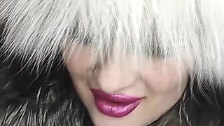 Goddess in Furs and Latex,strapon,squirt