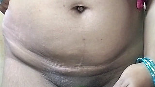 Desi Bhabhi Masturbating Cucumber