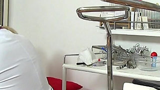 Mature gyno - fat mature woman tricked by her gynecologist and recorded on cam