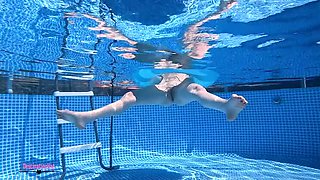 Skinny American Kat Outdoor Pool Voyeur: Underwater Striptease & Nude Swimming in 4K