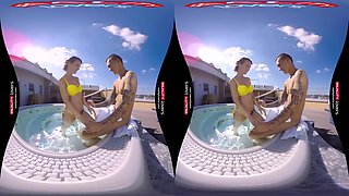 Carolines Hot Vr Outdoor Jacuzzi - Caroline Ardolino