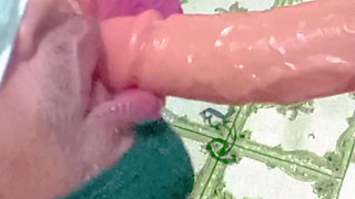 muslim wife fuck his husband  by toy.deef thort.