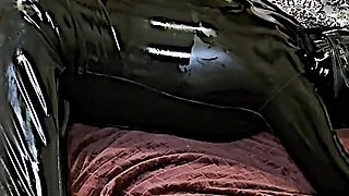 Giant Strap-on Destroys Gigi's Cunt